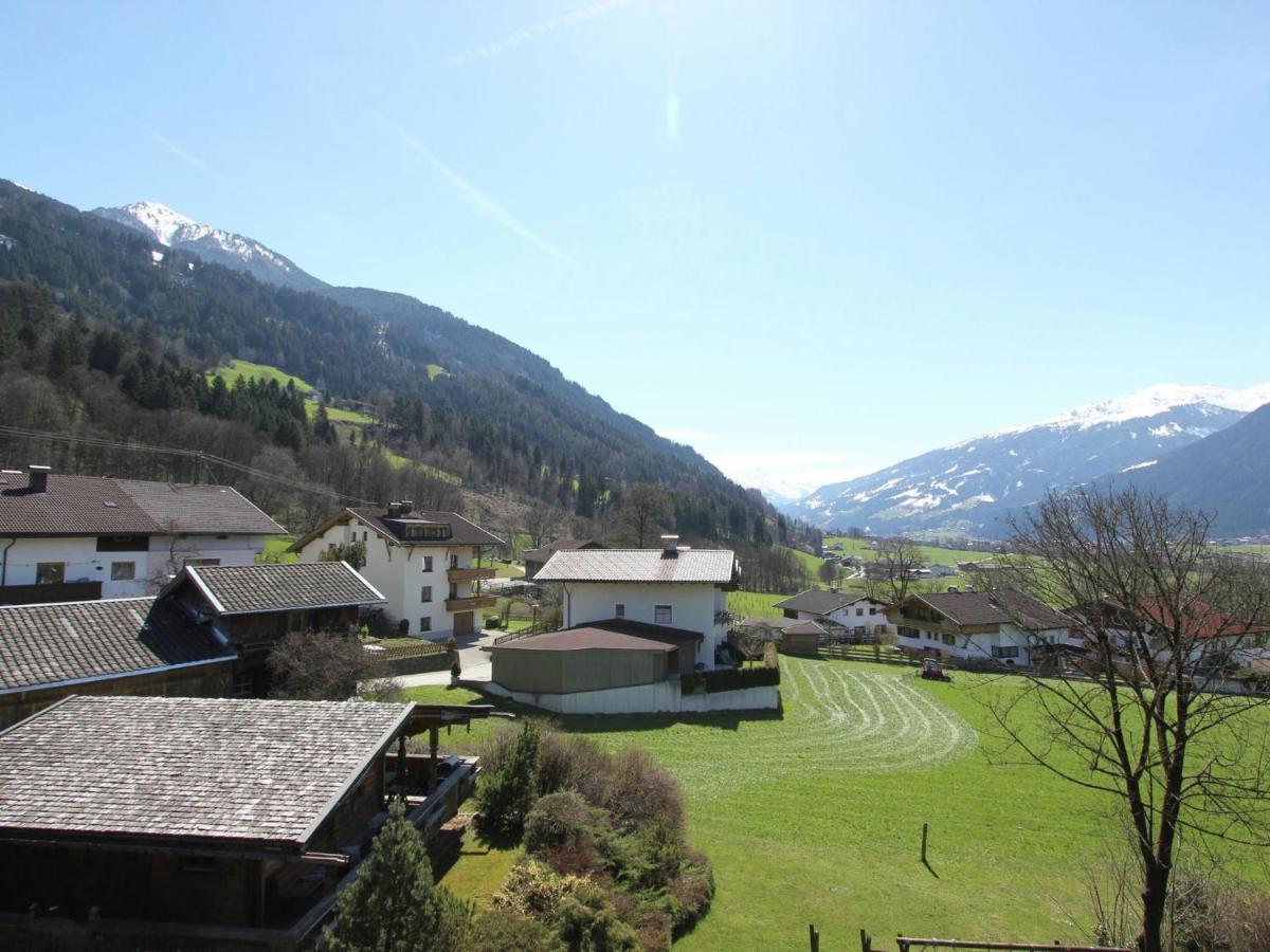 Apartment In Hart Im Zillertal With Garden Balcony Parking פוגן מראה חיצוני תמונה